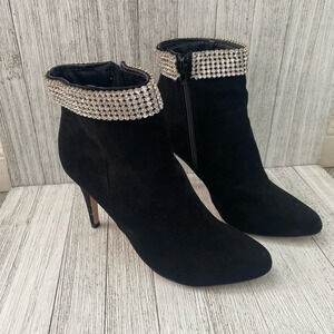 NEW YORK & COMPANY RHINESTONE-CUFF HEEL BOOTIE SIZE 10